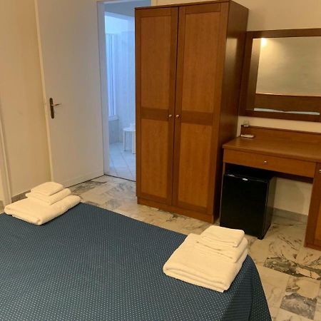 Hotel Lungomare Reggio di Calabria Buitenkant foto